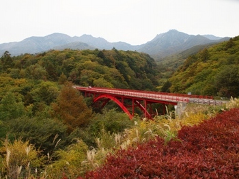03赤い橋.jpg